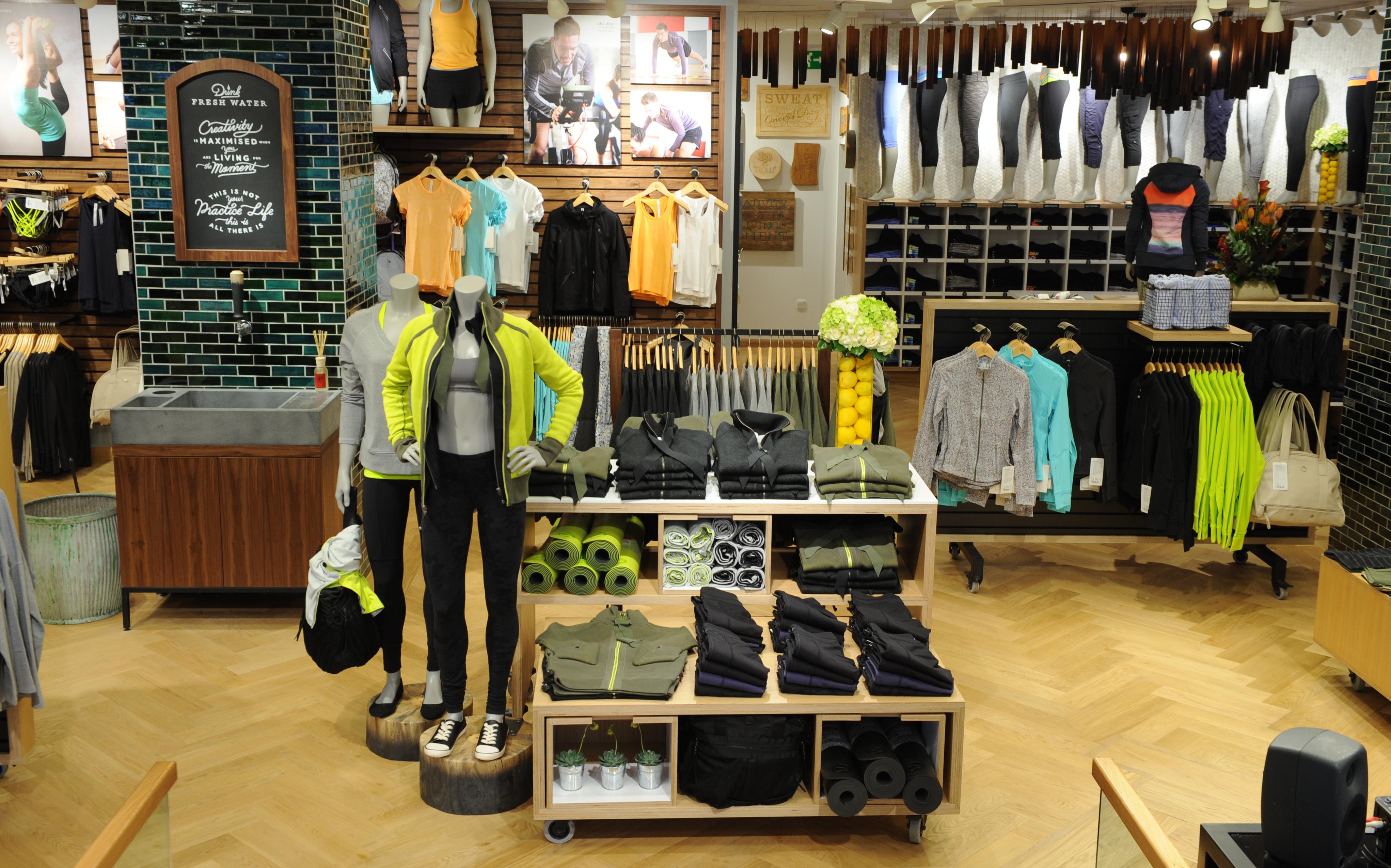 lululemon 5th ave store