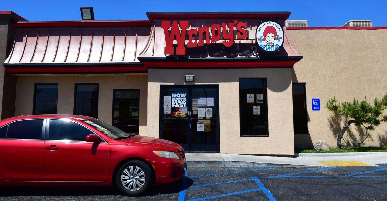 Wendy's-drive-thru.jpg