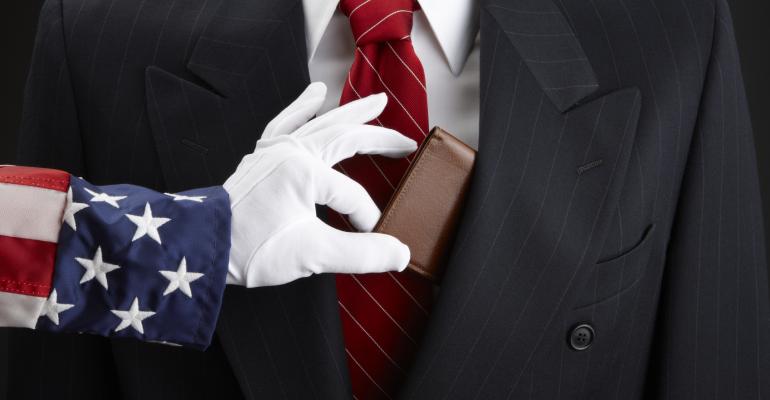 Uncle Sam picks businessman's pocket